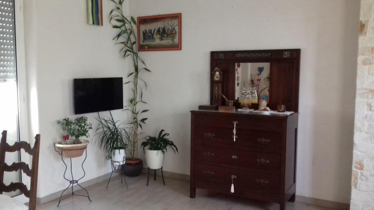 קונברסאנו Casa Loredana מראה חיצוני תמונה