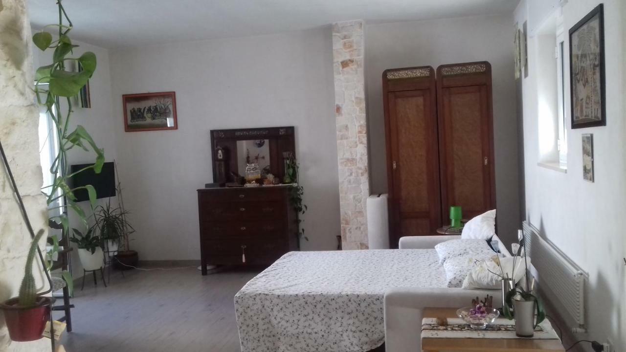 קונברסאנו Casa Loredana מראה חיצוני תמונה